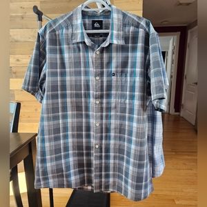 Quiksilver - Men's SS Button Up - XL